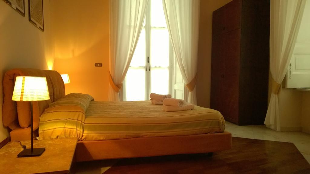 Palazzo Magnocavallo B&B Naples Room photo